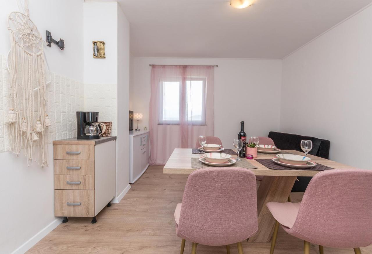 Agape Apartments Биоград-на-Мору Экстерьер фото