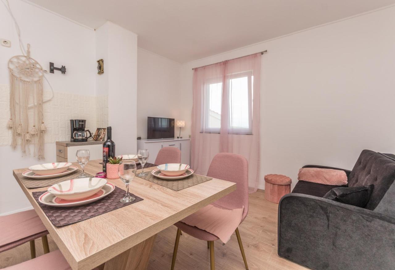 Agape Apartments Биоград-на-Мору Экстерьер фото