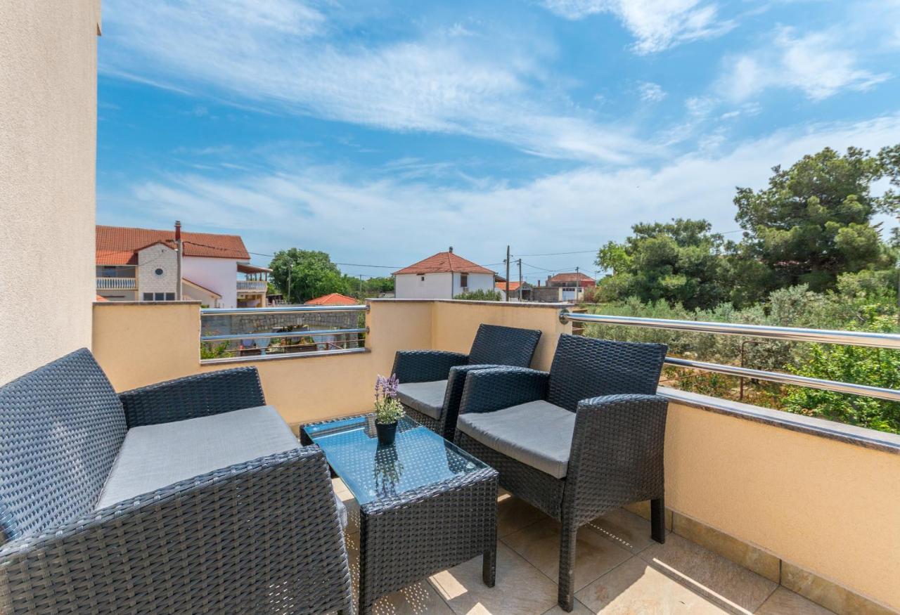 Agape Apartments Биоград-на-Мору Экстерьер фото